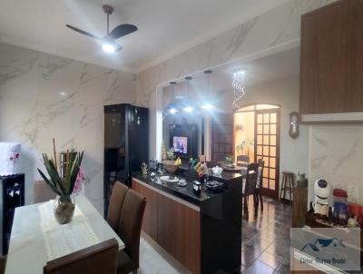 Casa para Venda, em Tatu, bairro Vila Doutor Laurindo, 4 dormitrios, 4 banheiros, 2 sutes, 4 vagas